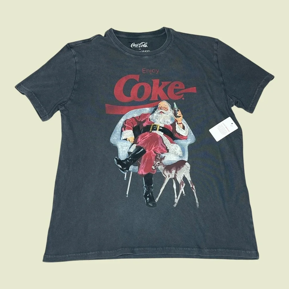 NEW Lucky Brand Coca-Cola Santa Claus Christmas Charcoal Graphic T-Shirt Mens‎ L
